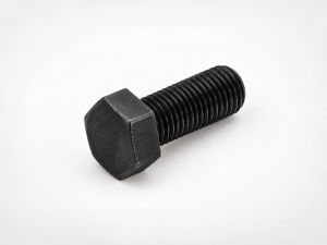 Болт звездочки 20Y‑27‑11561 (01010‑31845, S0567466, M18x2.5x45)