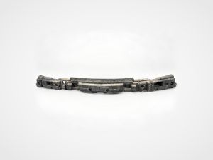 Наполнитель переднего бампера A1648850537